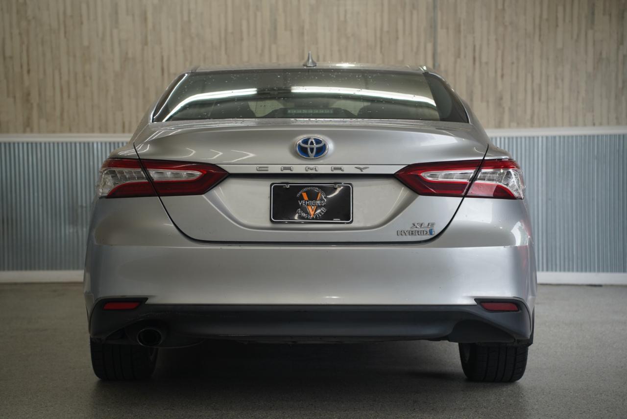 Toyota Camry  2019