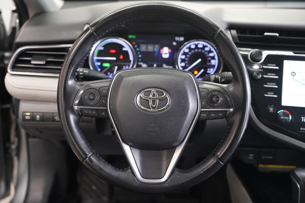 Toyota Camry  2019