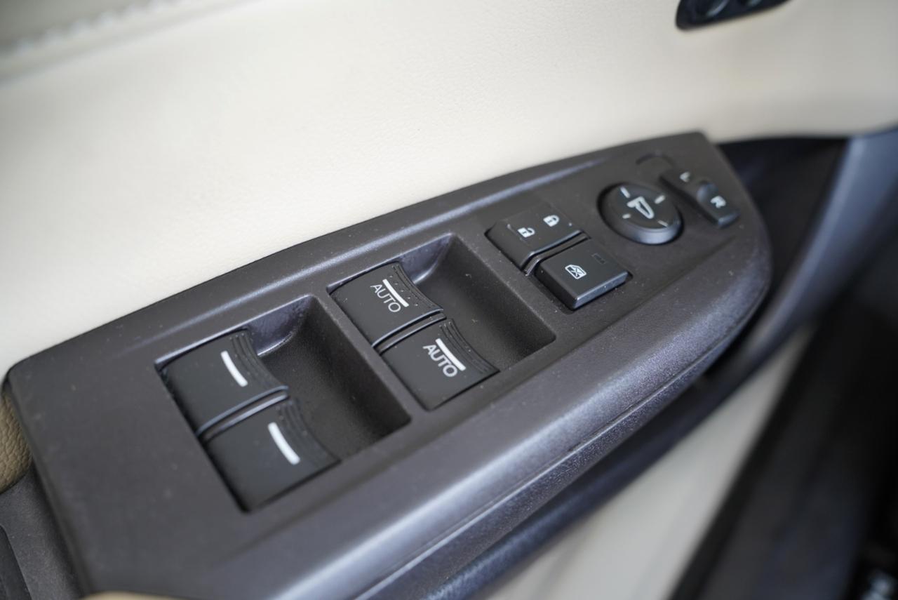 Acura ILX 4dr Sdn w/Premium Pkg 2016