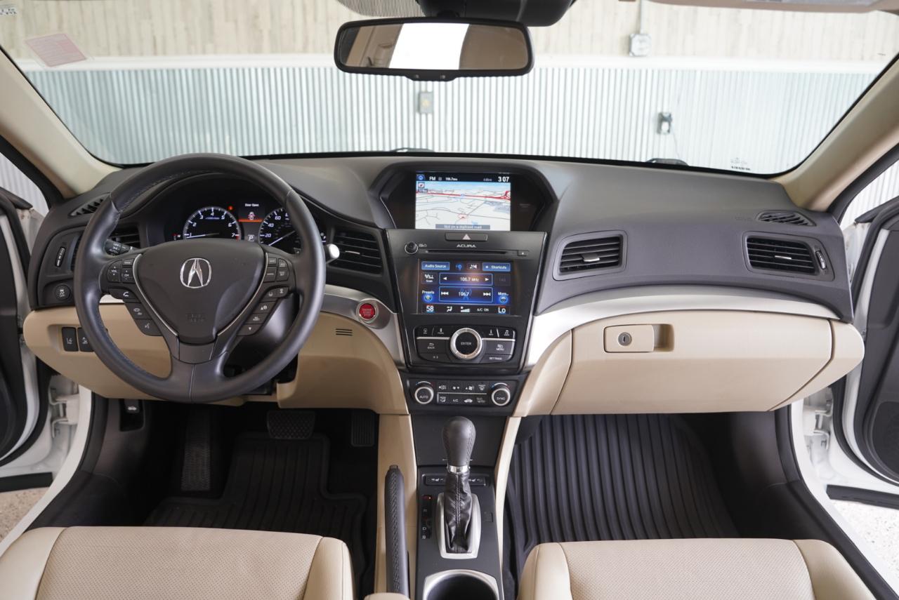 Acura ILX 4dr Sdn w/Premium Pkg 2016