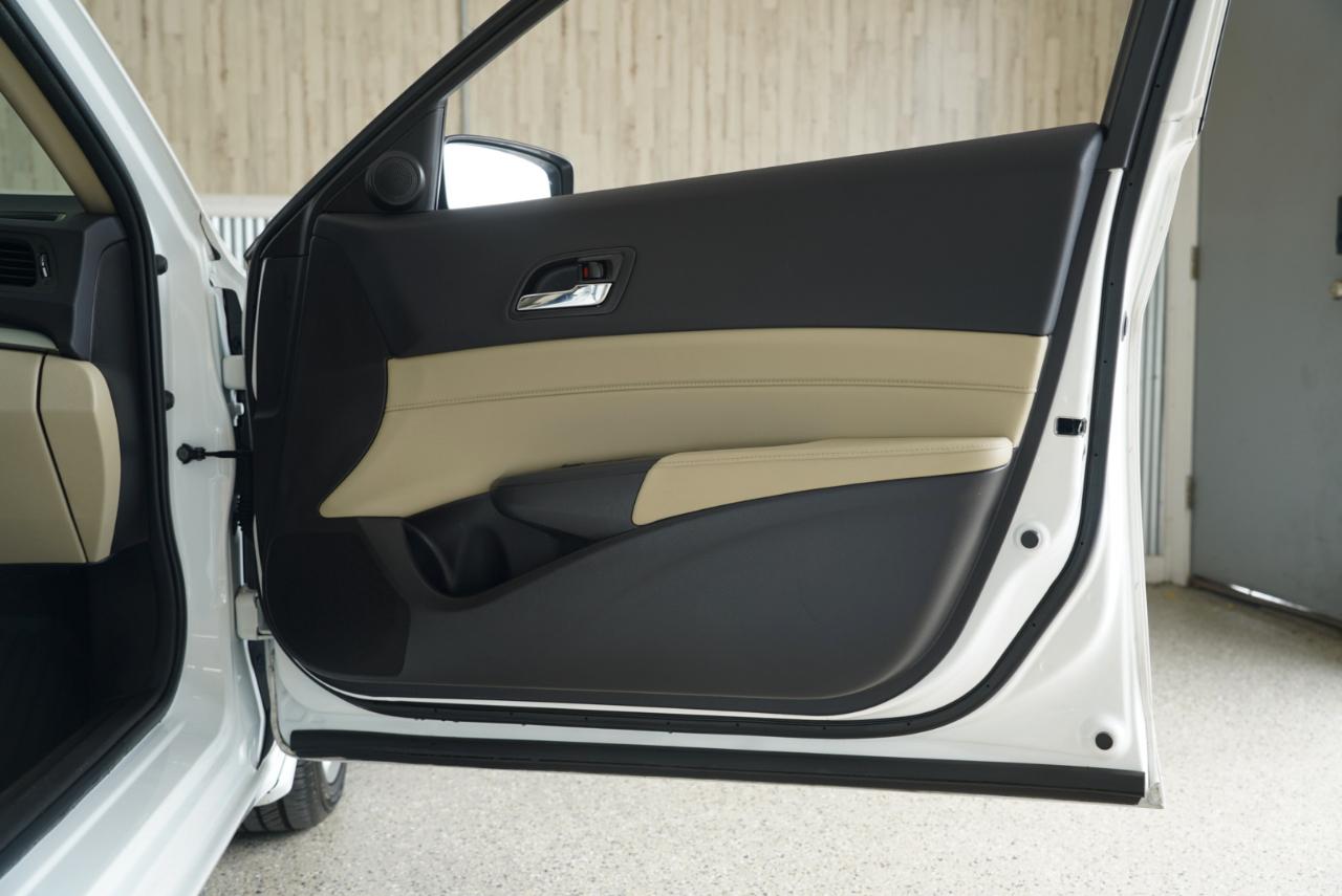 Acura ILX 4dr Sdn w/Premium Pkg 2016