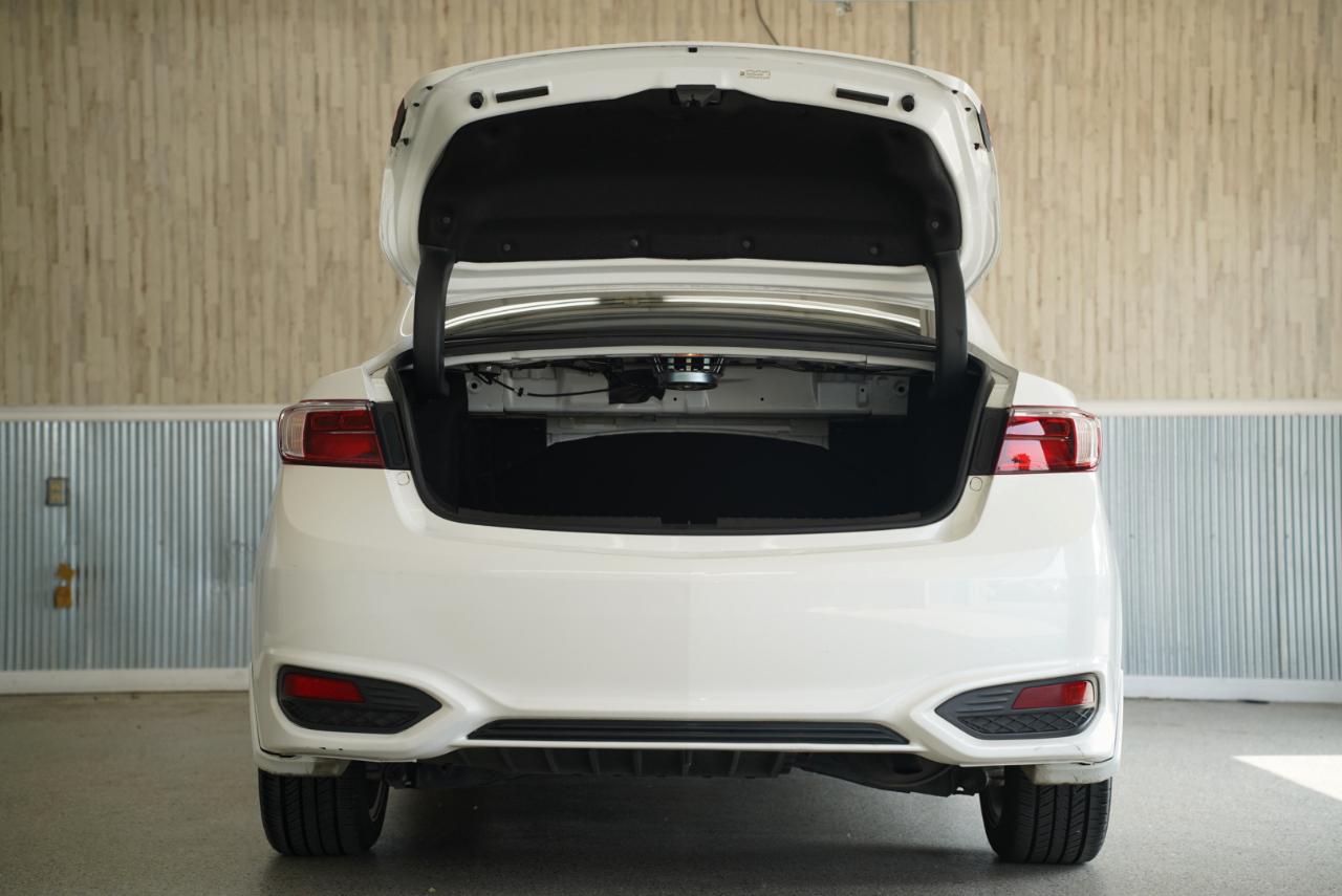 Acura ILX 4dr Sdn w/Premium Pkg 2016