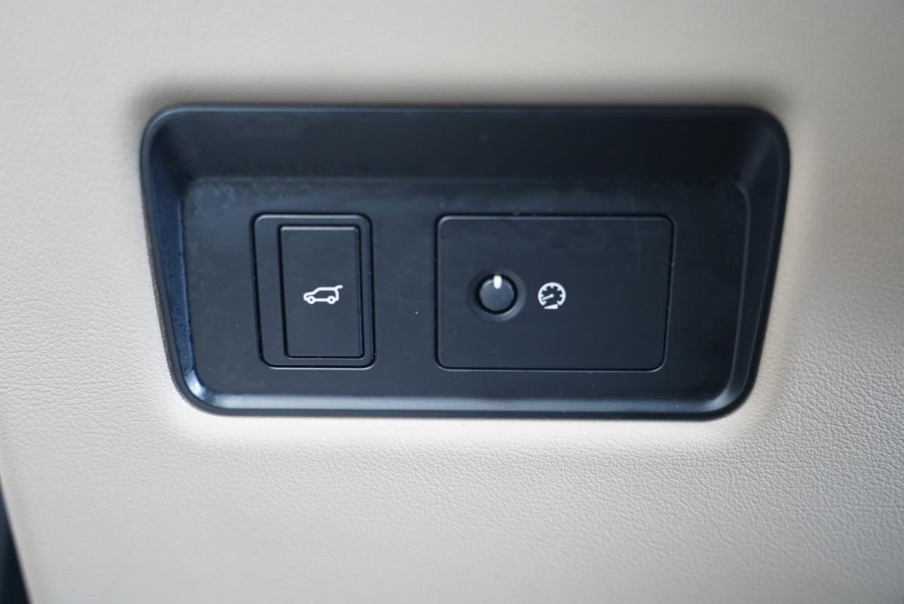 Land Rover Range Rover Supercharged LWB 2020