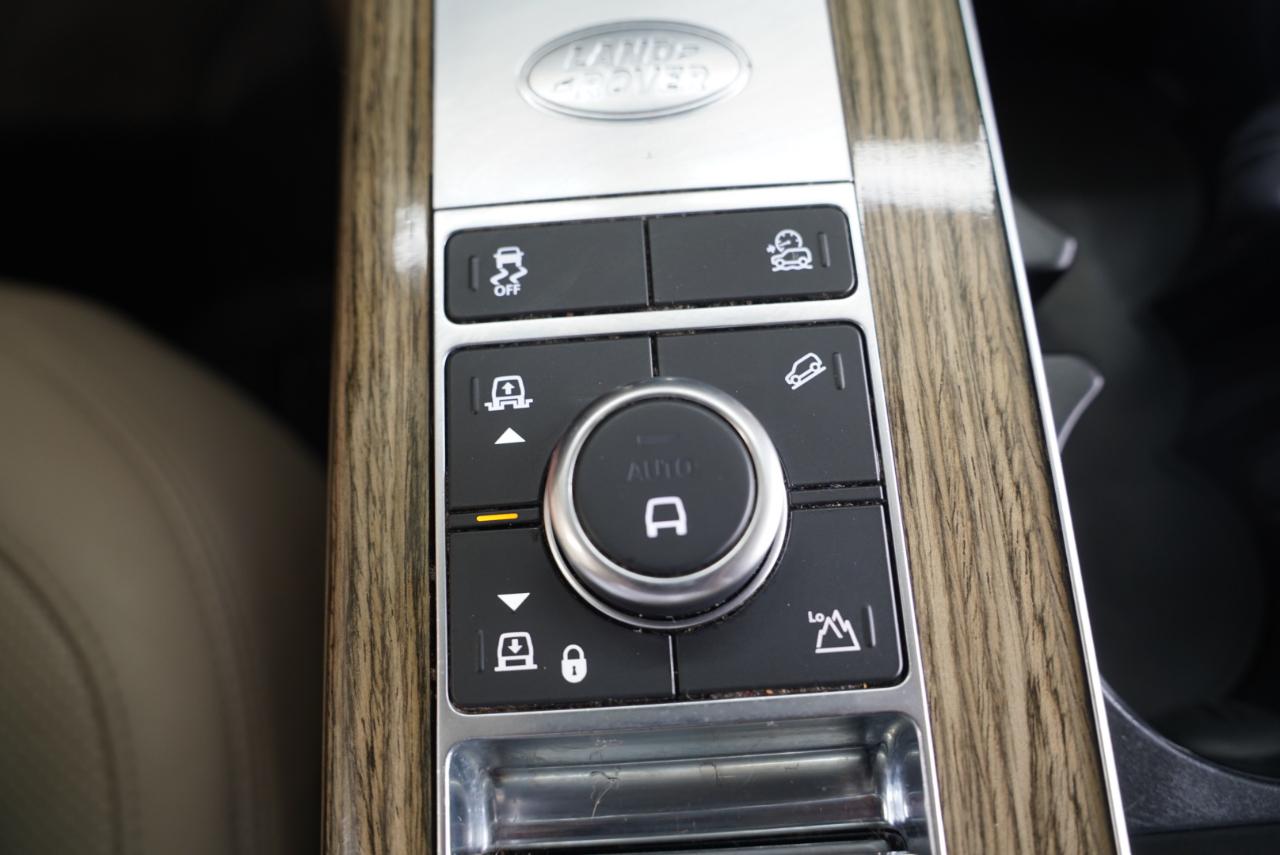 Land Rover Range Rover Supercharged LWB 2020