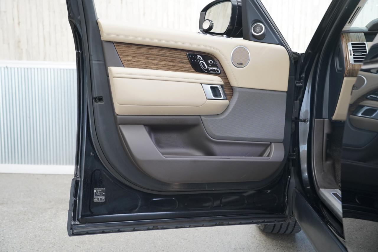Land Rover Range Rover Supercharged LWB 2020
