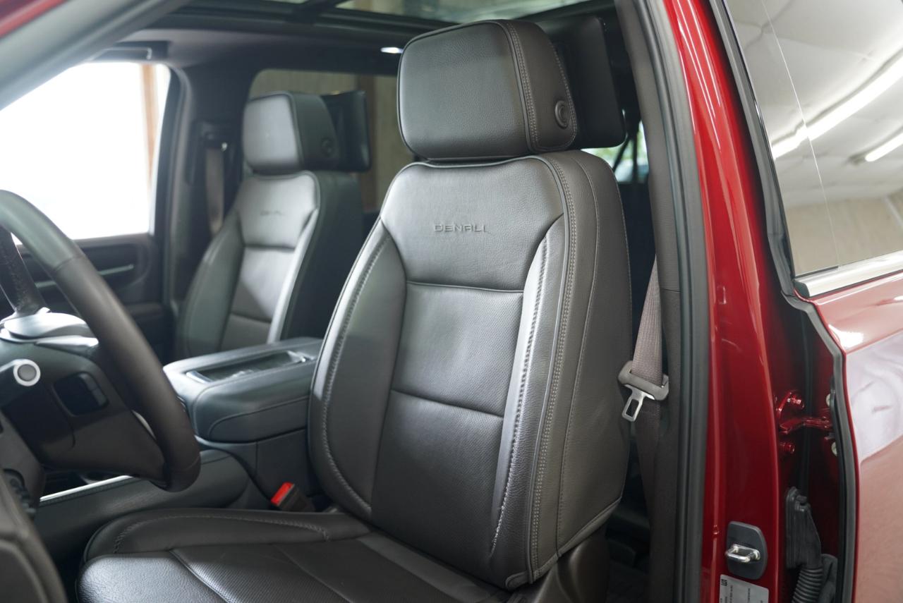 GMC Yukon XL 4WD 4dr Denali 2023