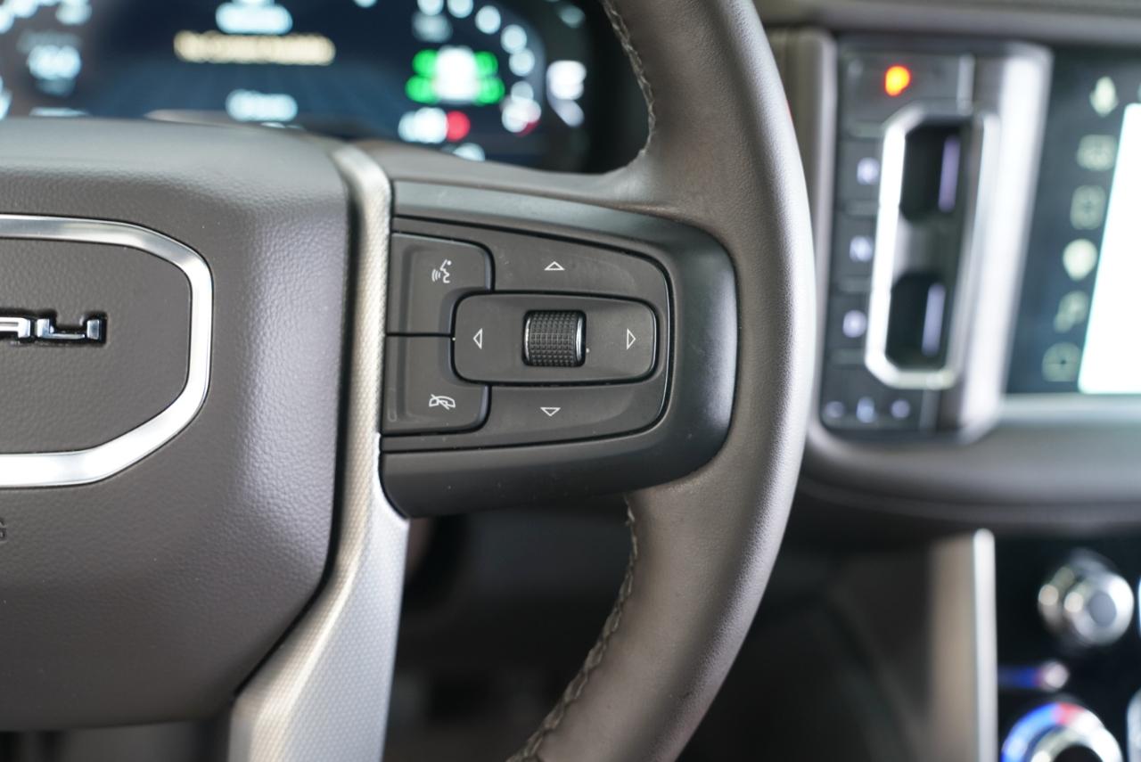 GMC Yukon XL 4WD 4dr Denali 2023