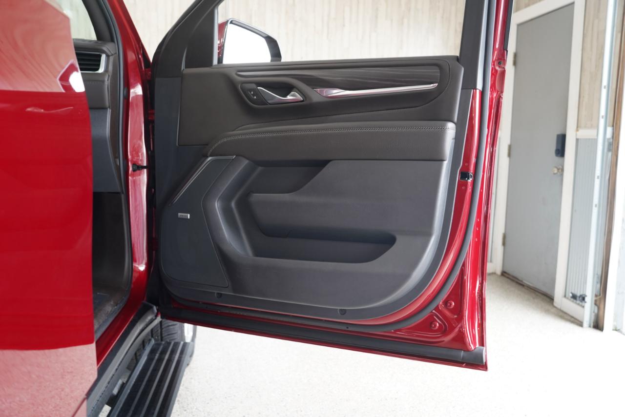 GMC Yukon XL 4WD 4dr Denali 2023