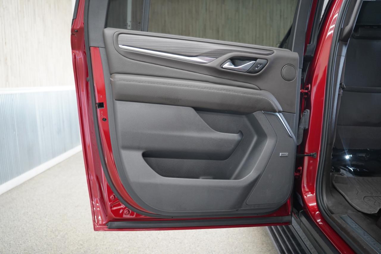 GMC Yukon XL 4WD 4dr Denali 2023