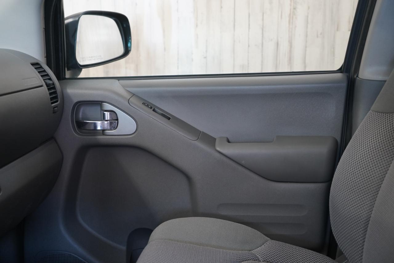 Nissan Frontier Crew Cab 4x4 SV Auto 2020