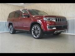 2022 Jeep Wagoneer 