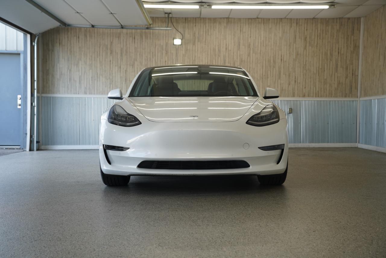Tesla Model 3 Standard Range Plus RWD 2021
