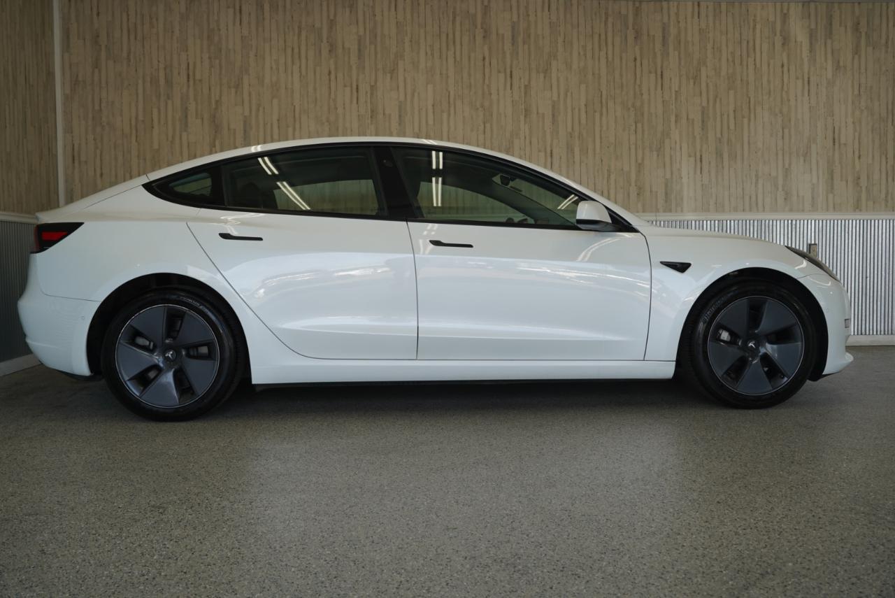 Tesla Model 3 Standard Range Plus RWD 2021