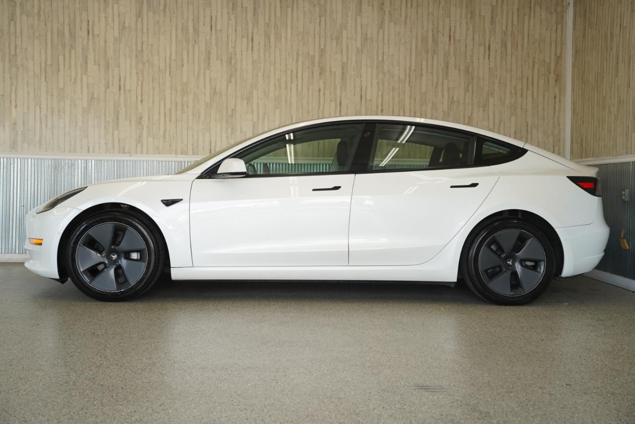 Tesla Model 3 Standard Range Plus RWD 2021