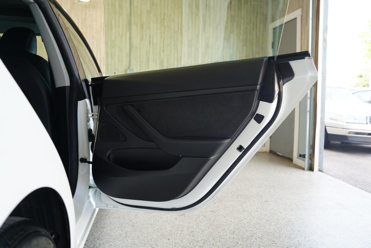 Tesla Model 3 Standard Range Plus RWD 2021
