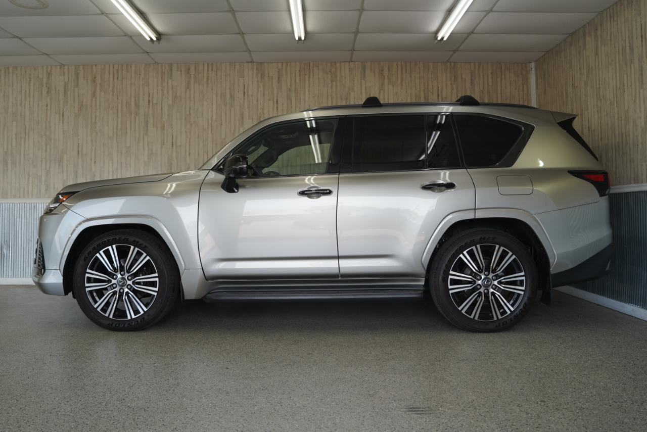 Lexus LX LX 600 Luxury 4WD 2025