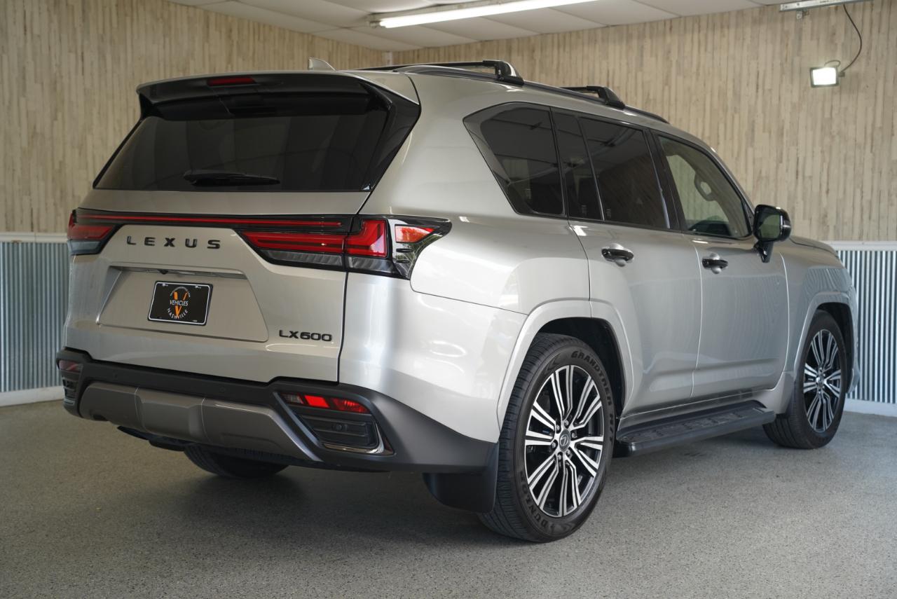 Lexus LX LX 600 Luxury 4WD 2025