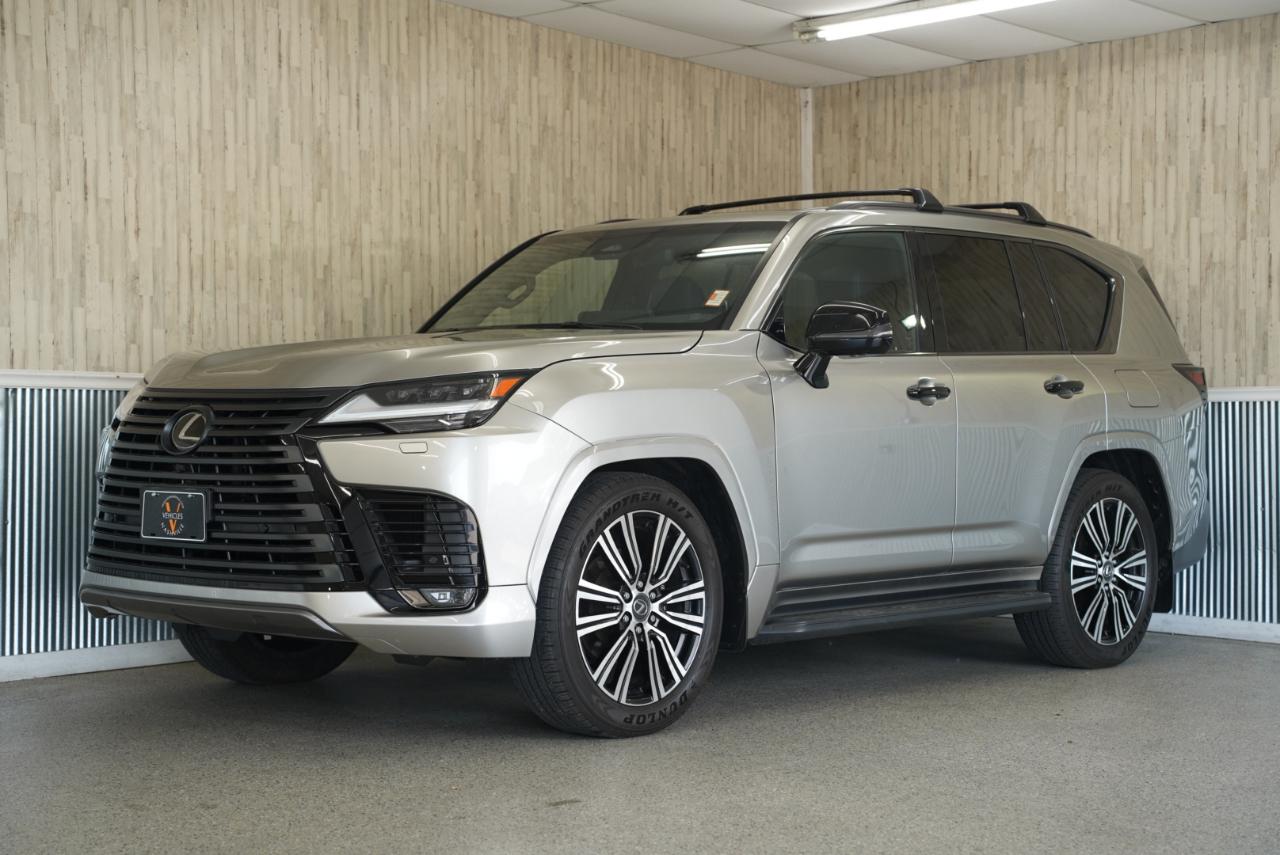 Lexus LX LX 600 Luxury 4WD 2025