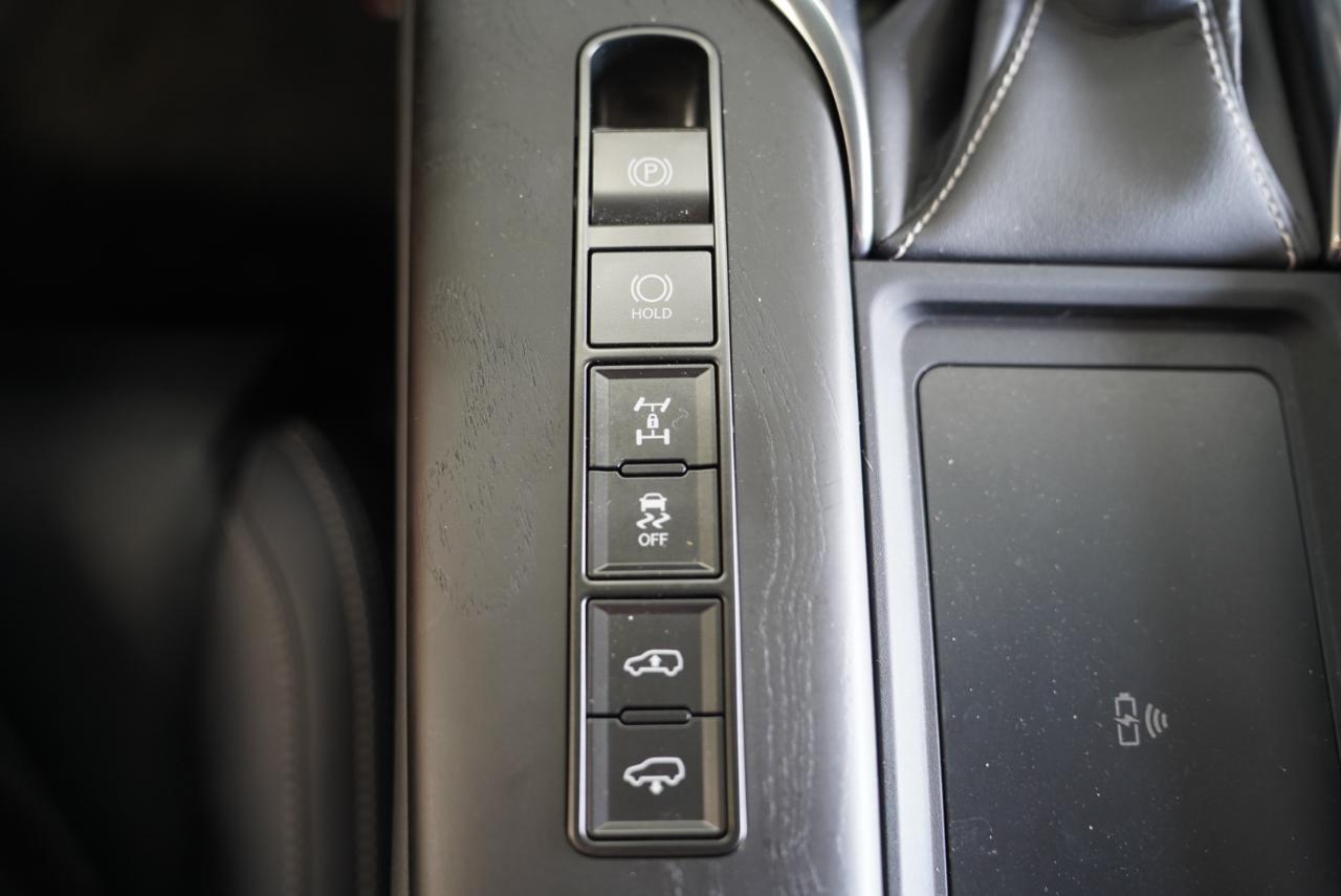 Lexus LX LX 600 Luxury 4WD 2025