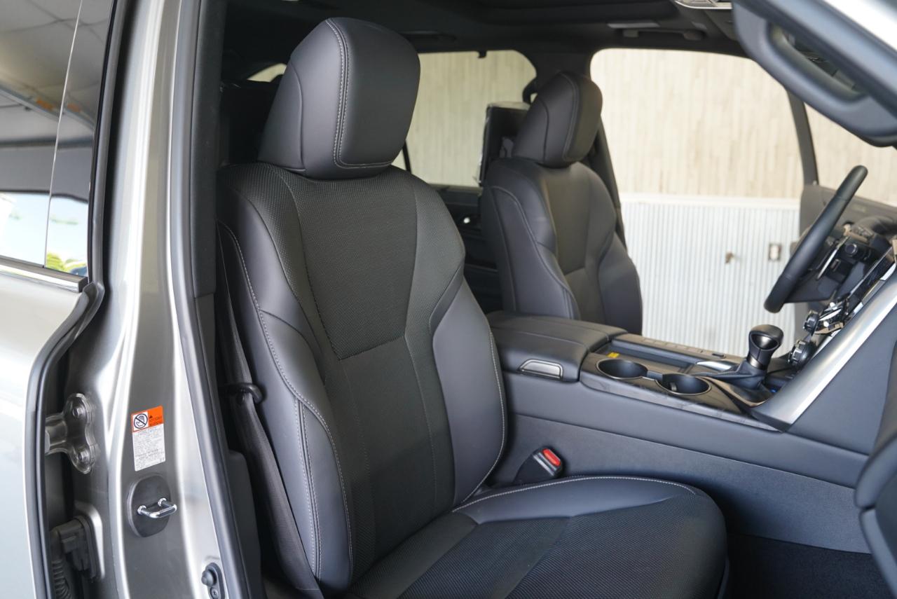Lexus LX LX 600 Luxury 4WD 2025