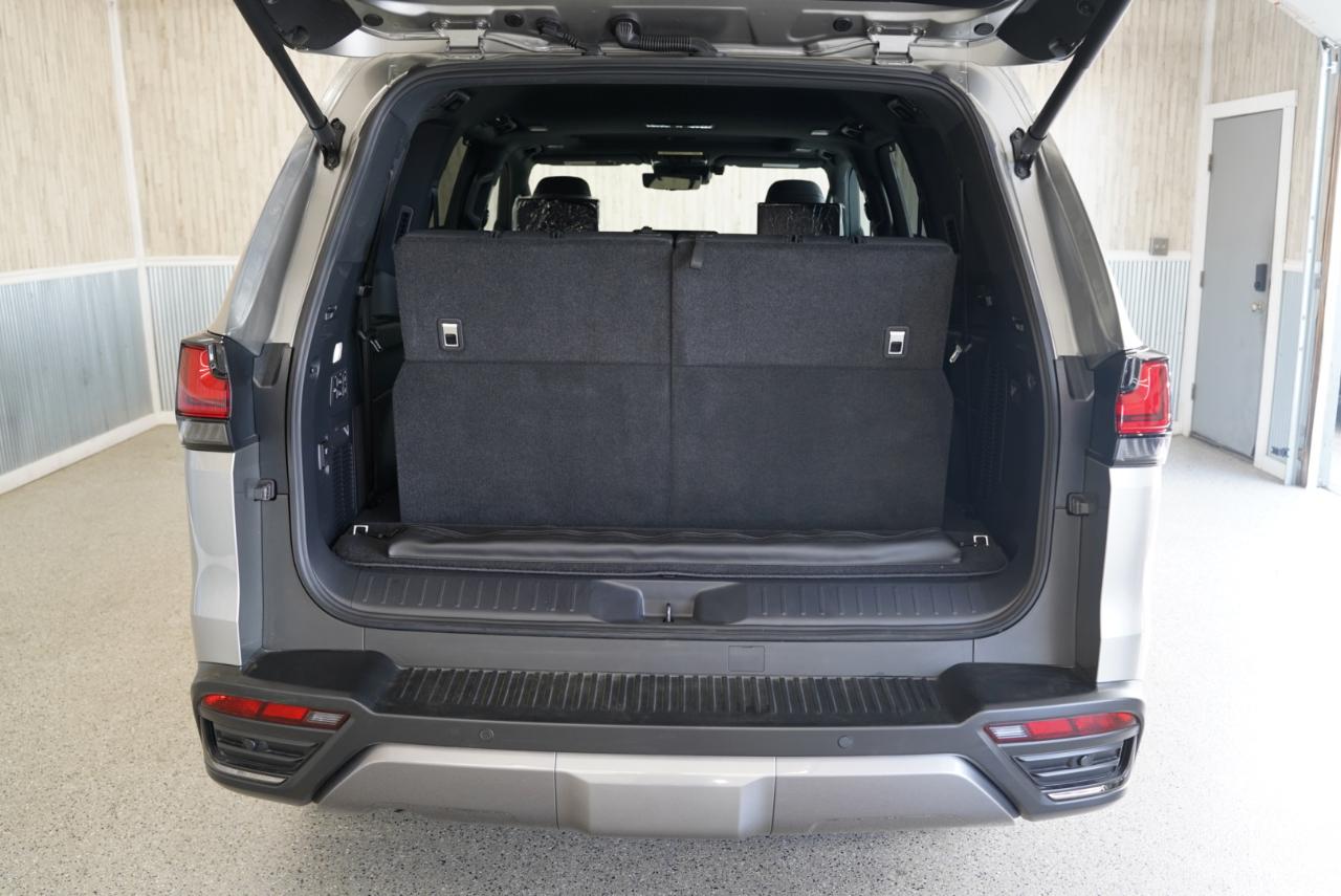Lexus LX LX 600 Luxury 4WD 2025