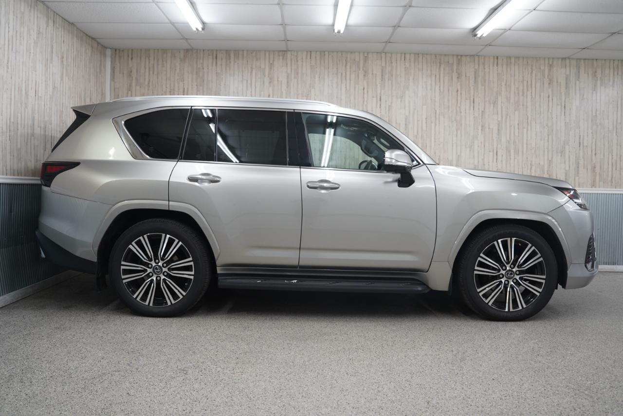 Lexus LX LX 600 Luxury 4WD 2023