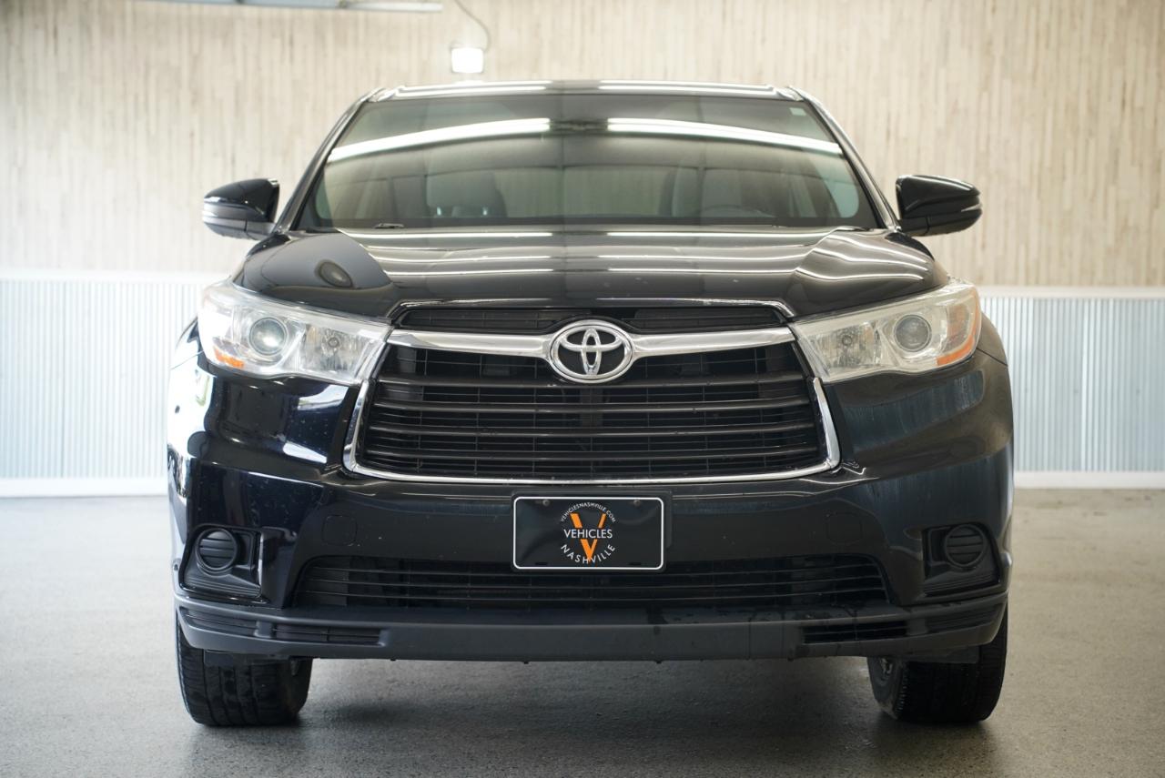 Toyota Highlander AWD 4dr V6 LE (Natl) 2014