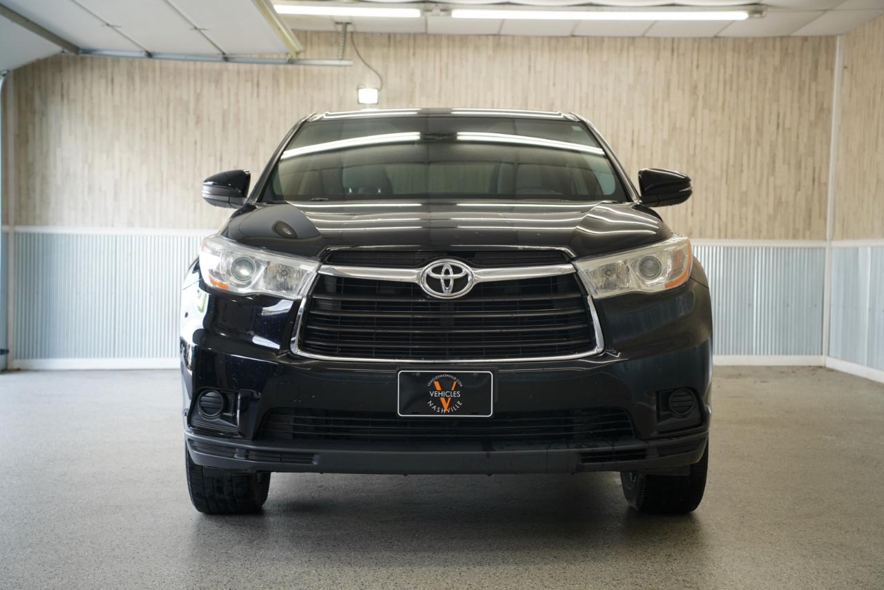 Toyota Highlander AWD 4dr V6 LE (Natl) 2014