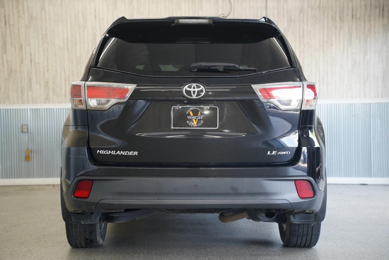 Toyota Highlander AWD 4dr V6 LE (Natl) 2014