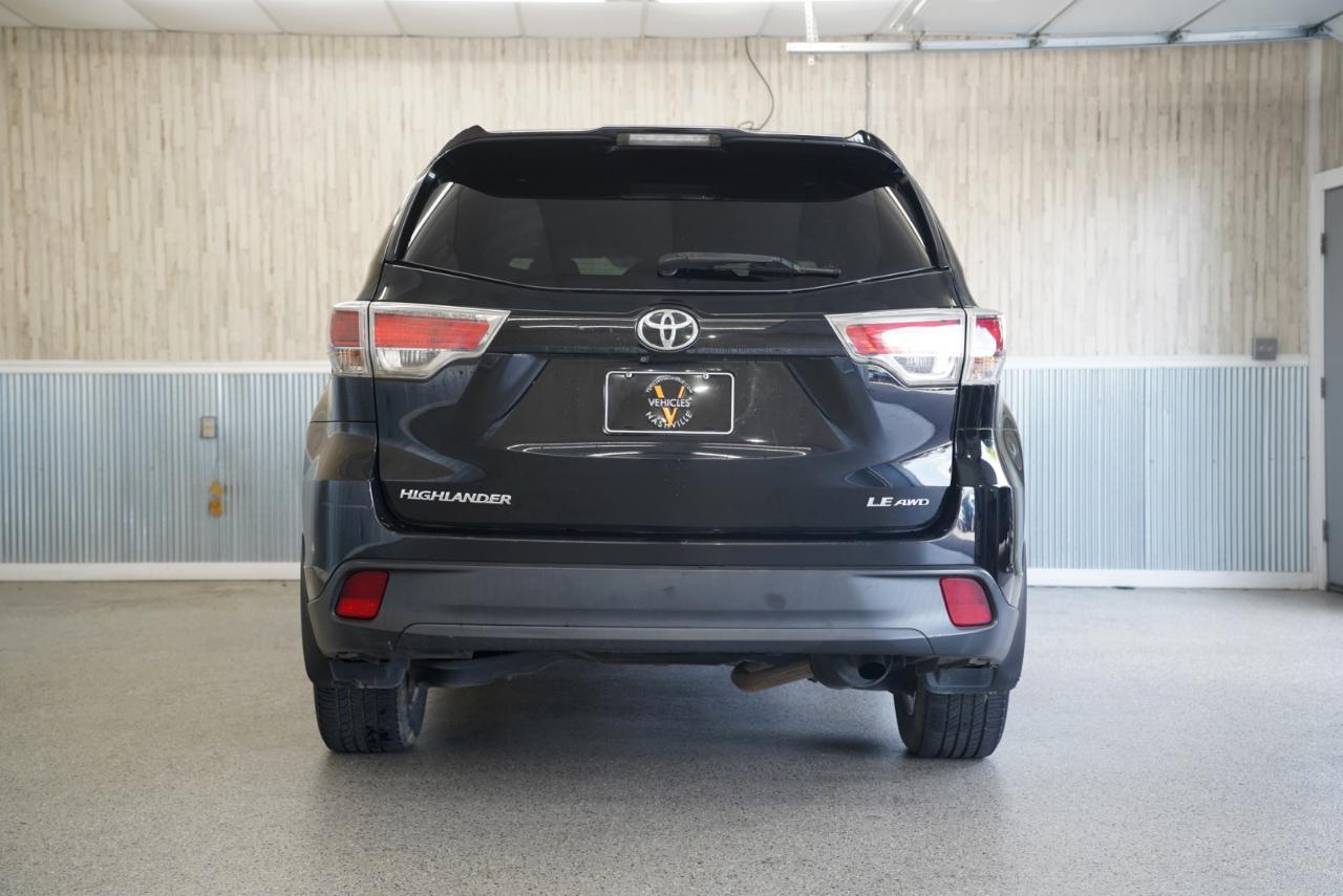 Toyota Highlander AWD 4dr V6 LE (Natl) 2014