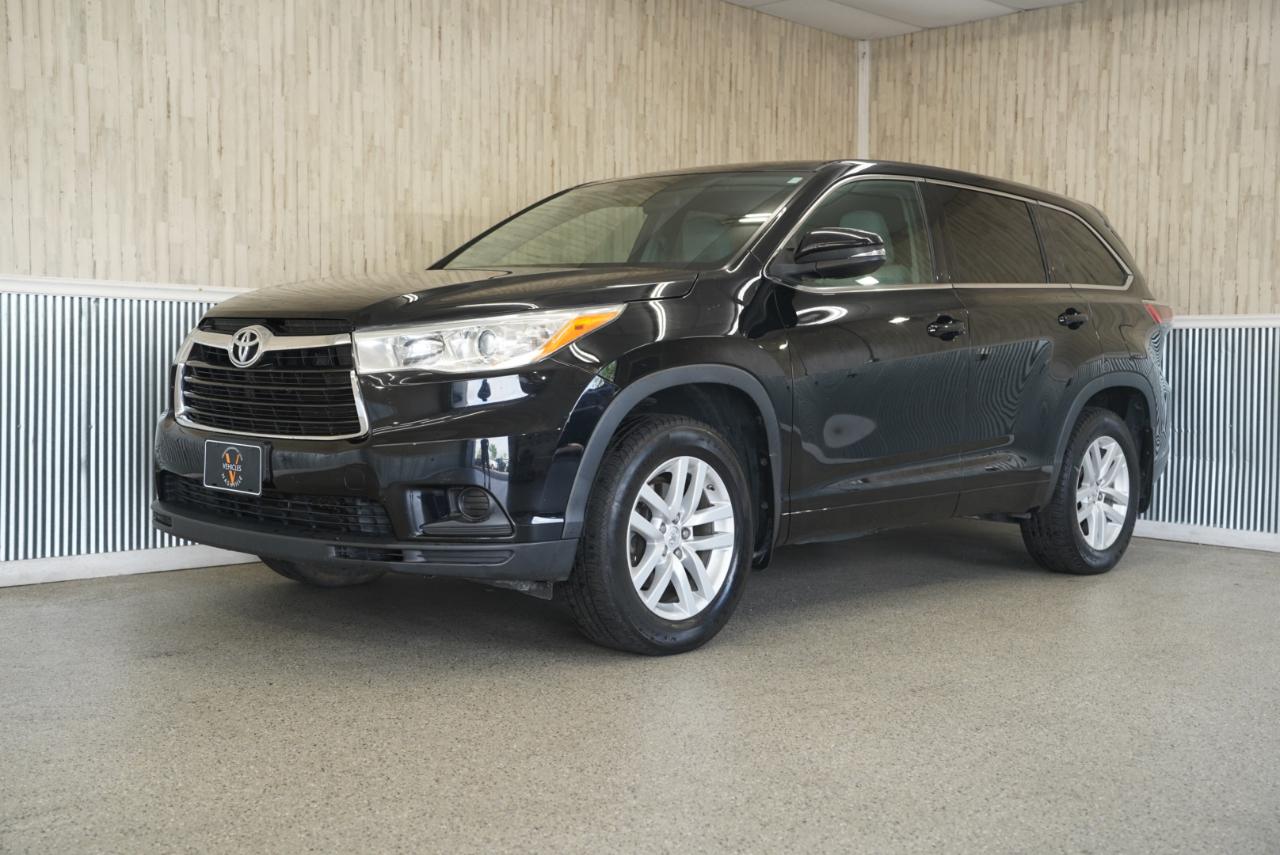 Toyota Highlander AWD 4dr V6 LE (Natl) 2014