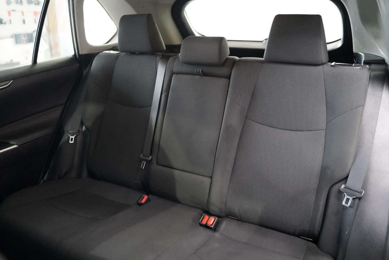 Toyota Highlander AWD 4dr V6 LE (Natl) 2014