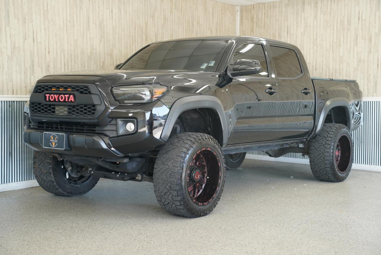 Toyota Tacoma  2018