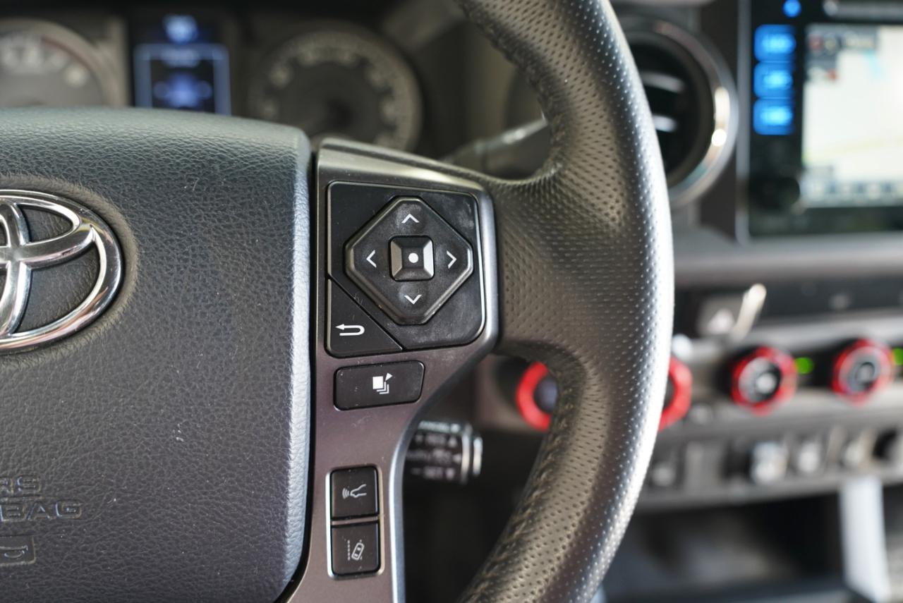 Toyota Tacoma  2018