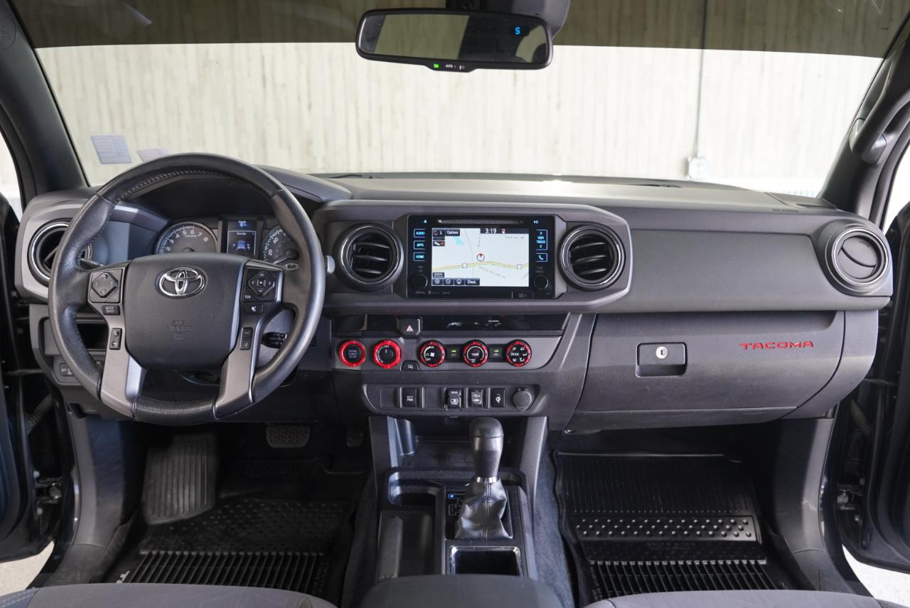 Toyota Tacoma  2018