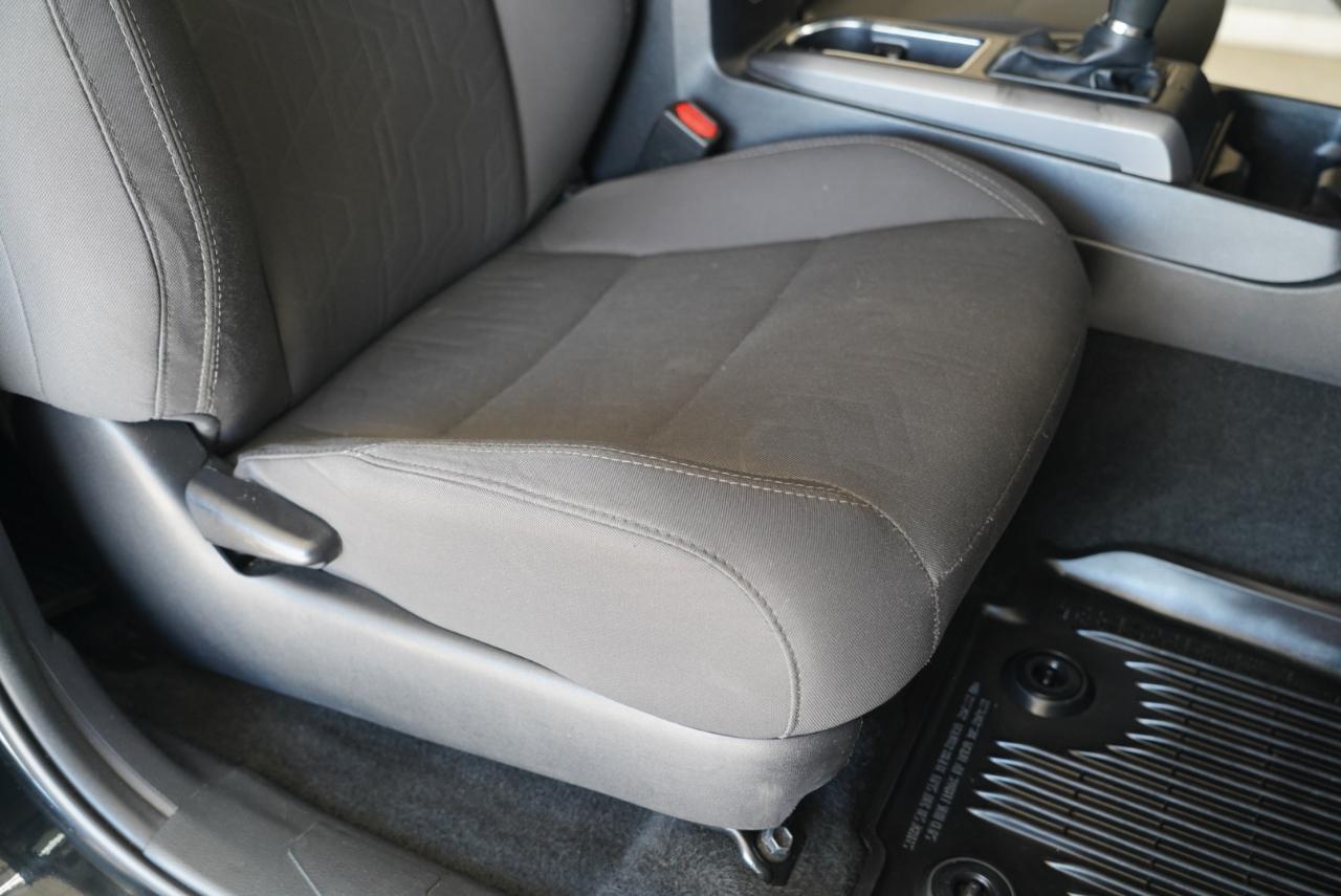 Toyota Tacoma  2018