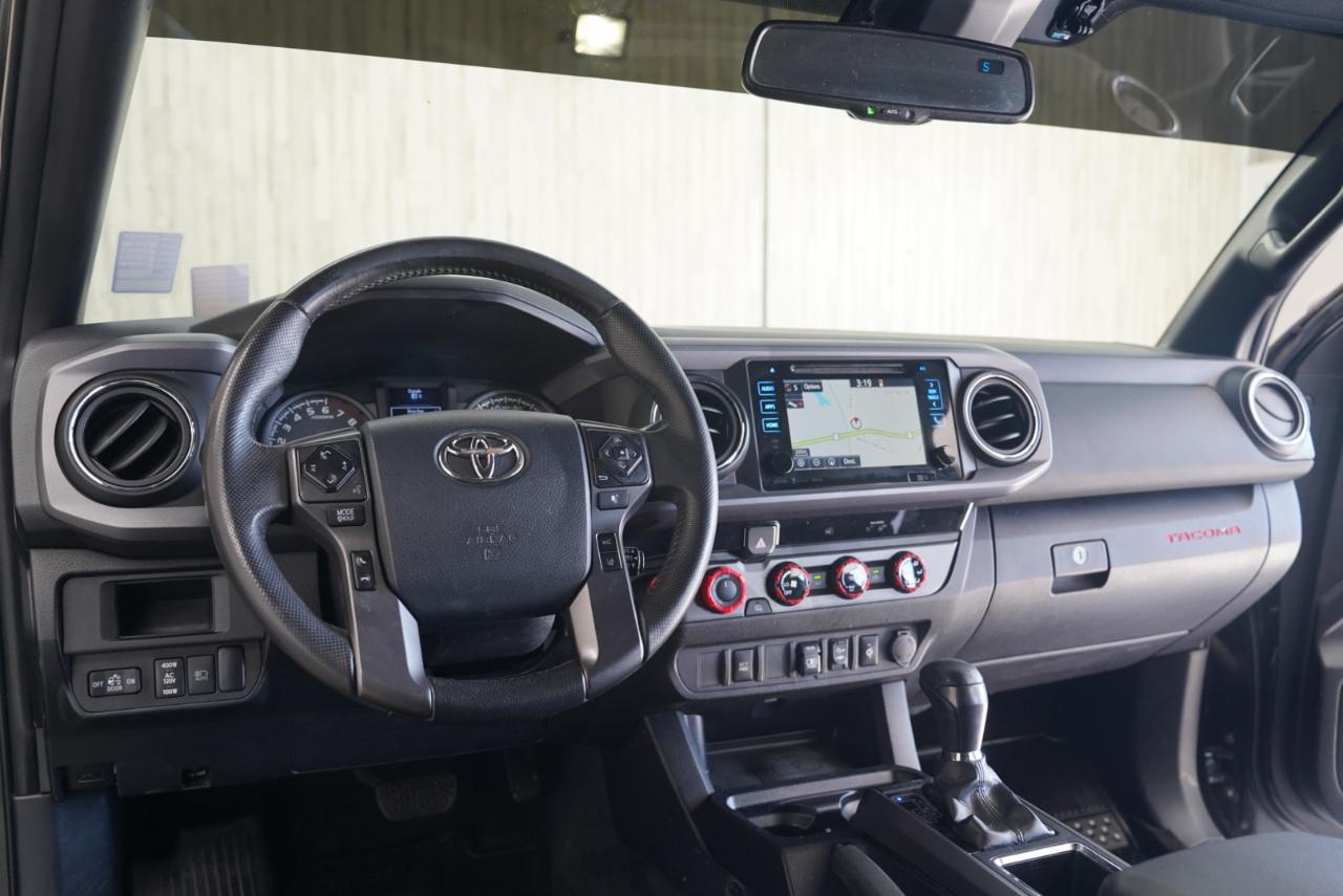 Toyota Tacoma  2018