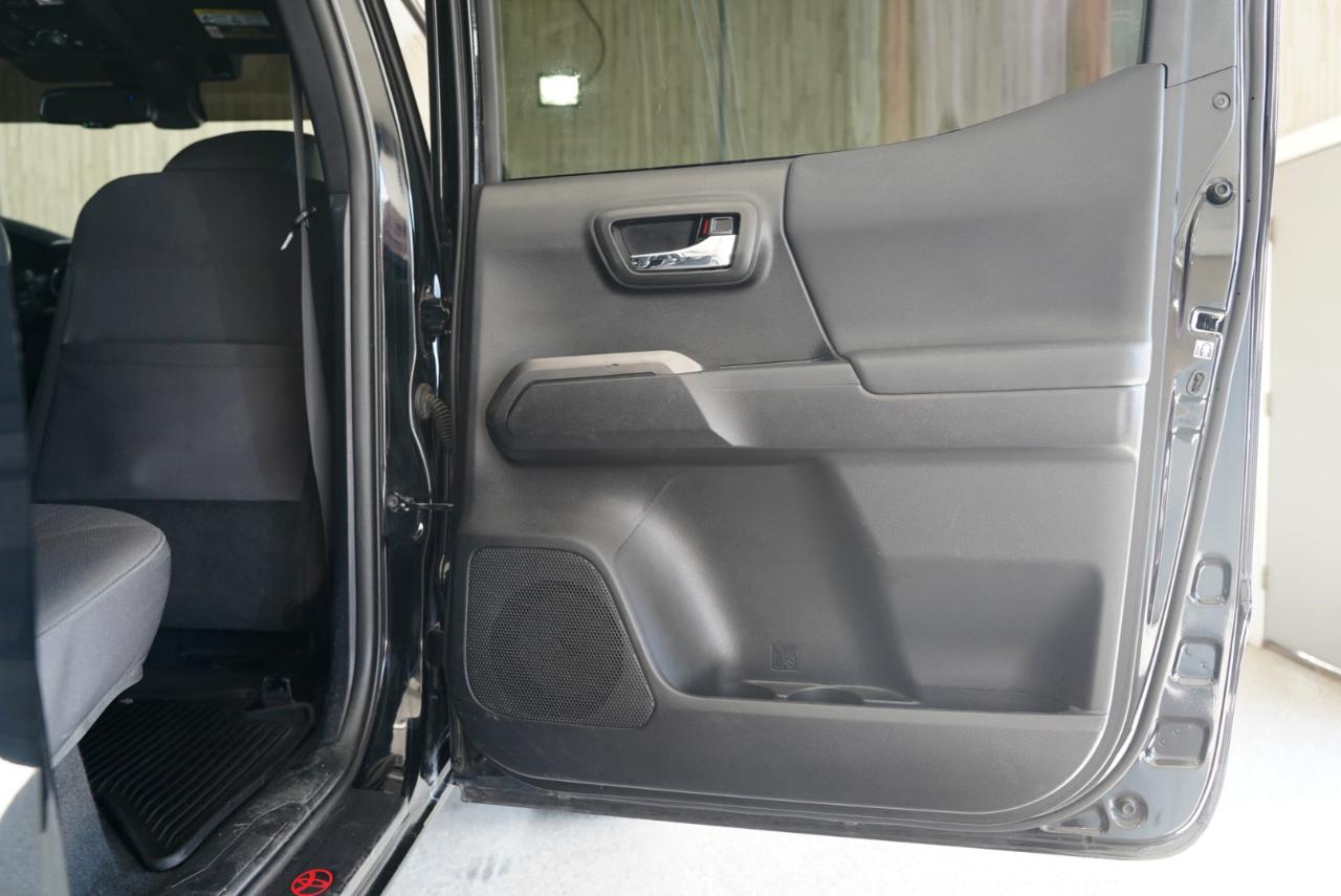 Toyota Tacoma  2018