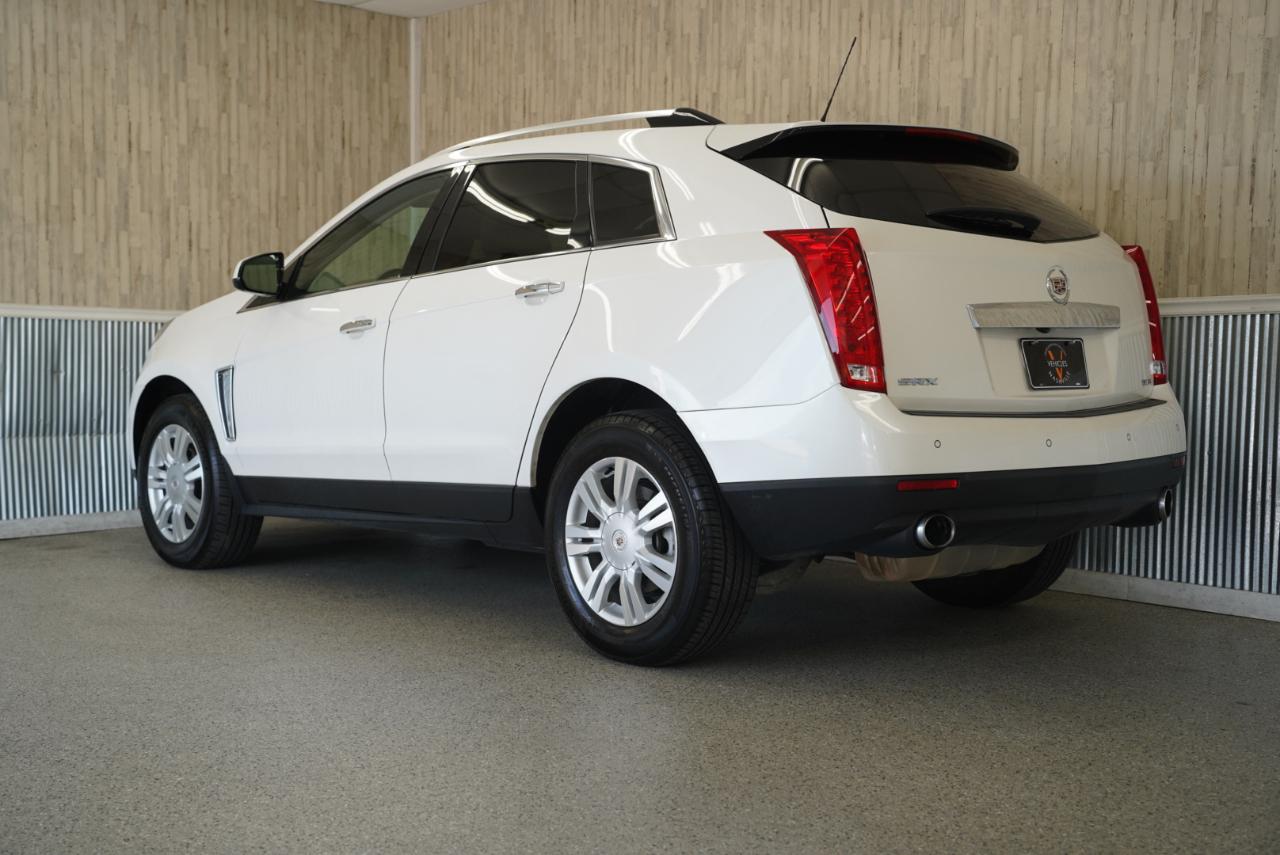 Cadillac SRX FWD 4dr Luxury Collection 2016