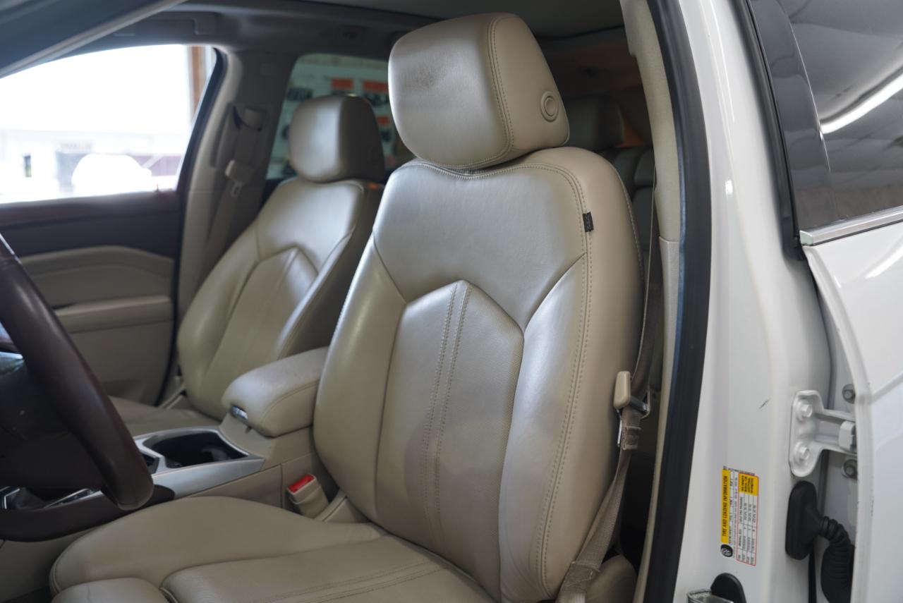 Cadillac SRX FWD 4dr Luxury Collection 2016