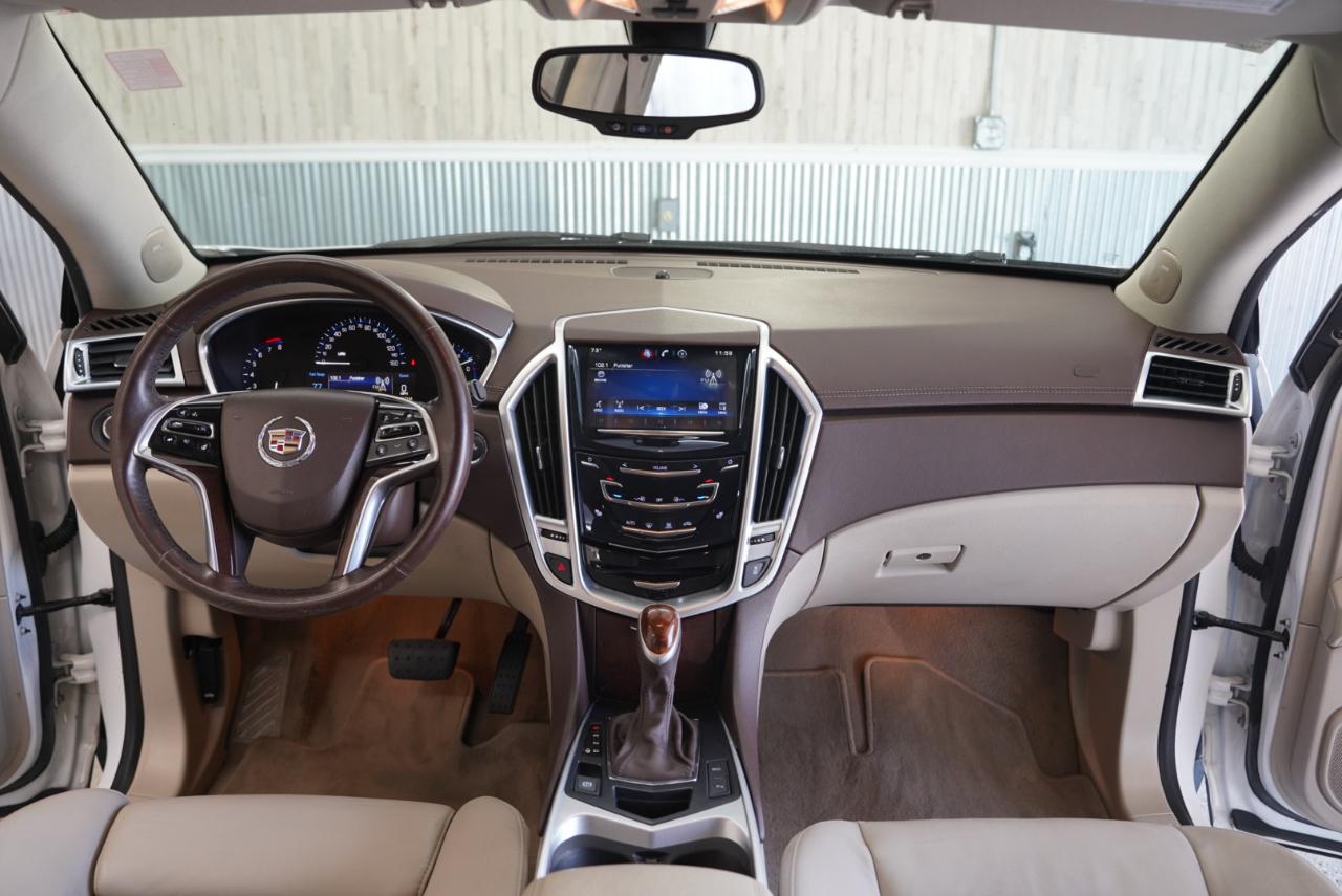 Cadillac SRX FWD 4dr Luxury Collection 2016