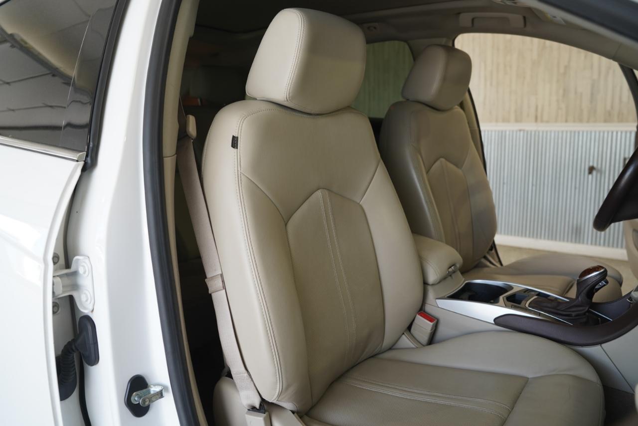 Cadillac SRX FWD 4dr Luxury Collection 2016