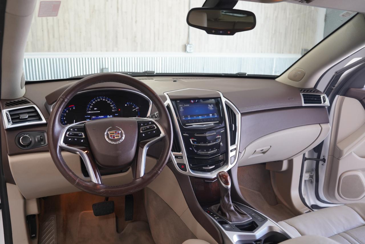 Cadillac SRX FWD 4dr Luxury Collection 2016