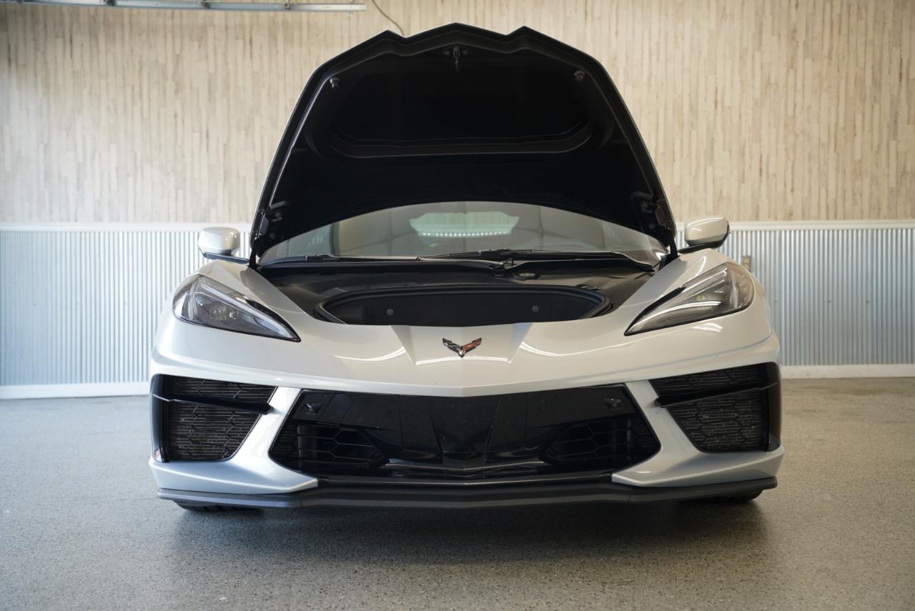 Chevrolet Corvette 2dr Stingray Cpe w/2LT 2024