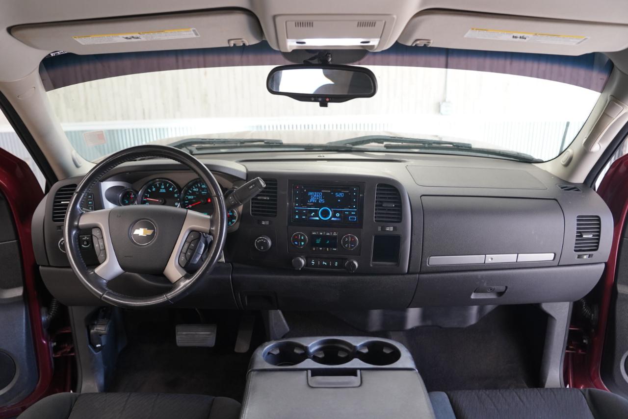 Chevrolet Silverado 1500 4WD Crew Cab 143.5" LT 2013