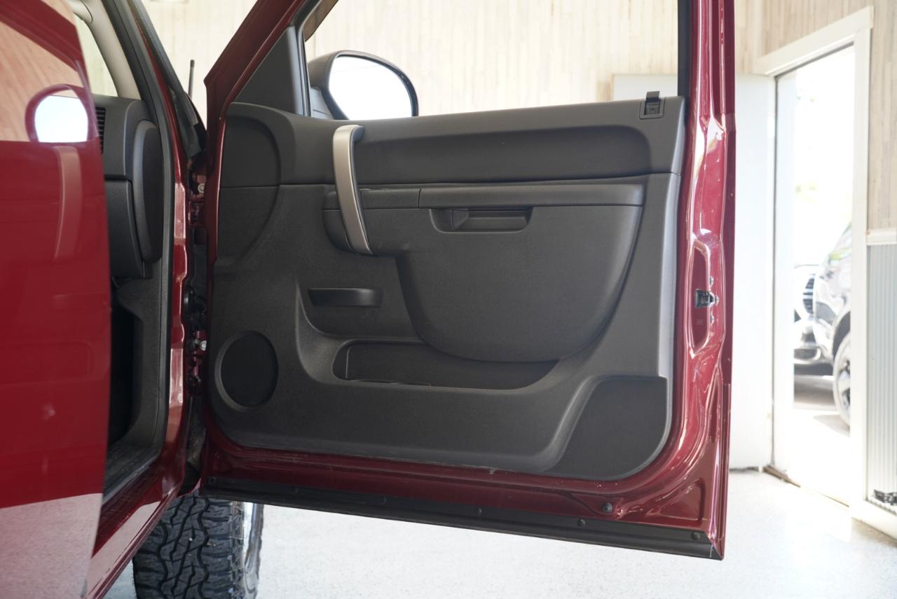 Chevrolet Silverado 1500 4WD Crew Cab 143.5" LT 2013