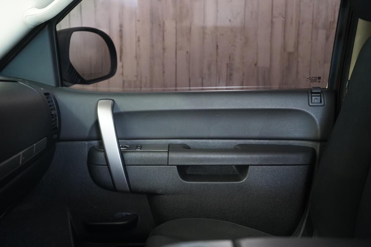 Chevrolet Silverado 1500 4WD Crew Cab 143.5" LT 2013