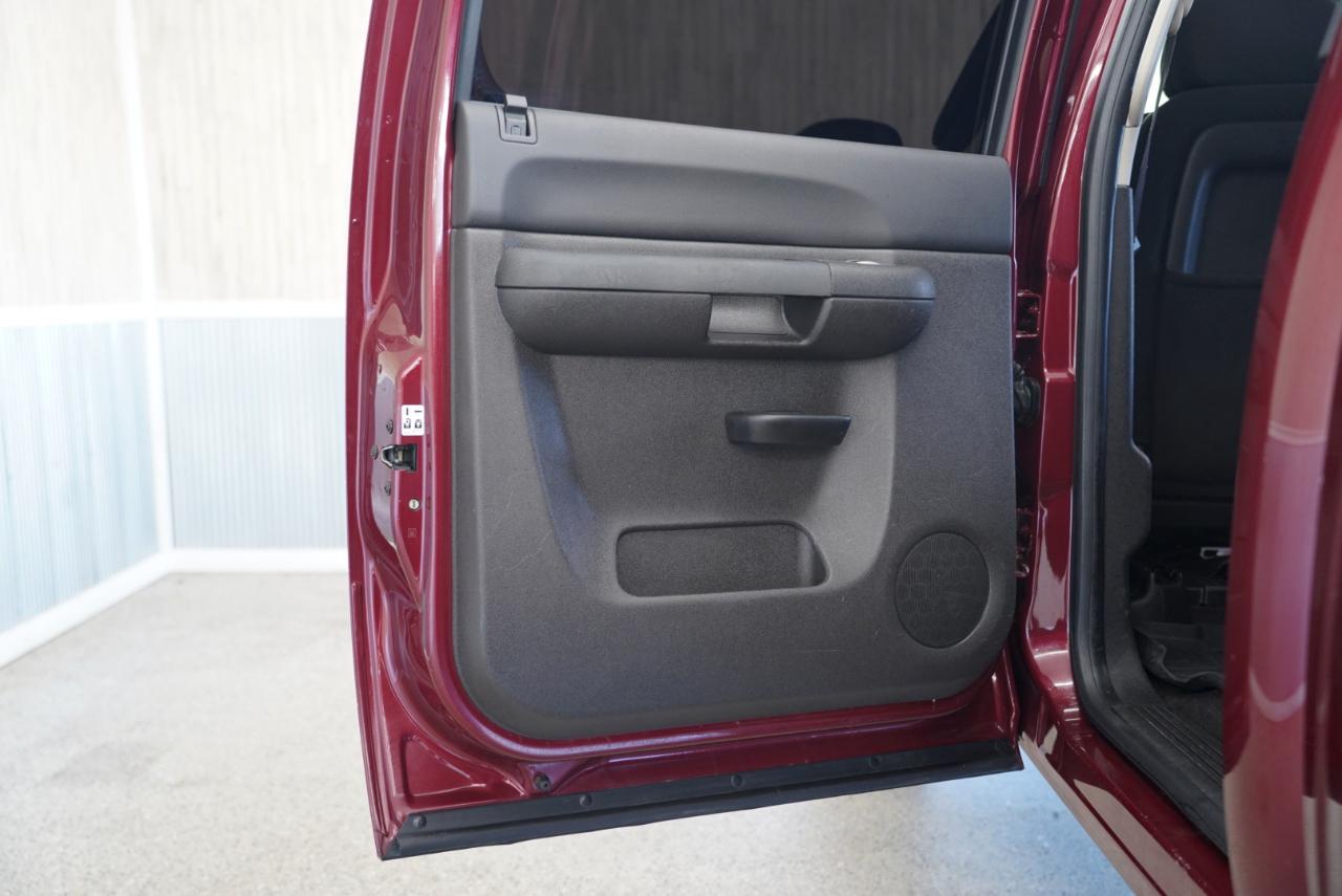 Chevrolet Silverado 1500 4WD Crew Cab 143.5" LT 2013