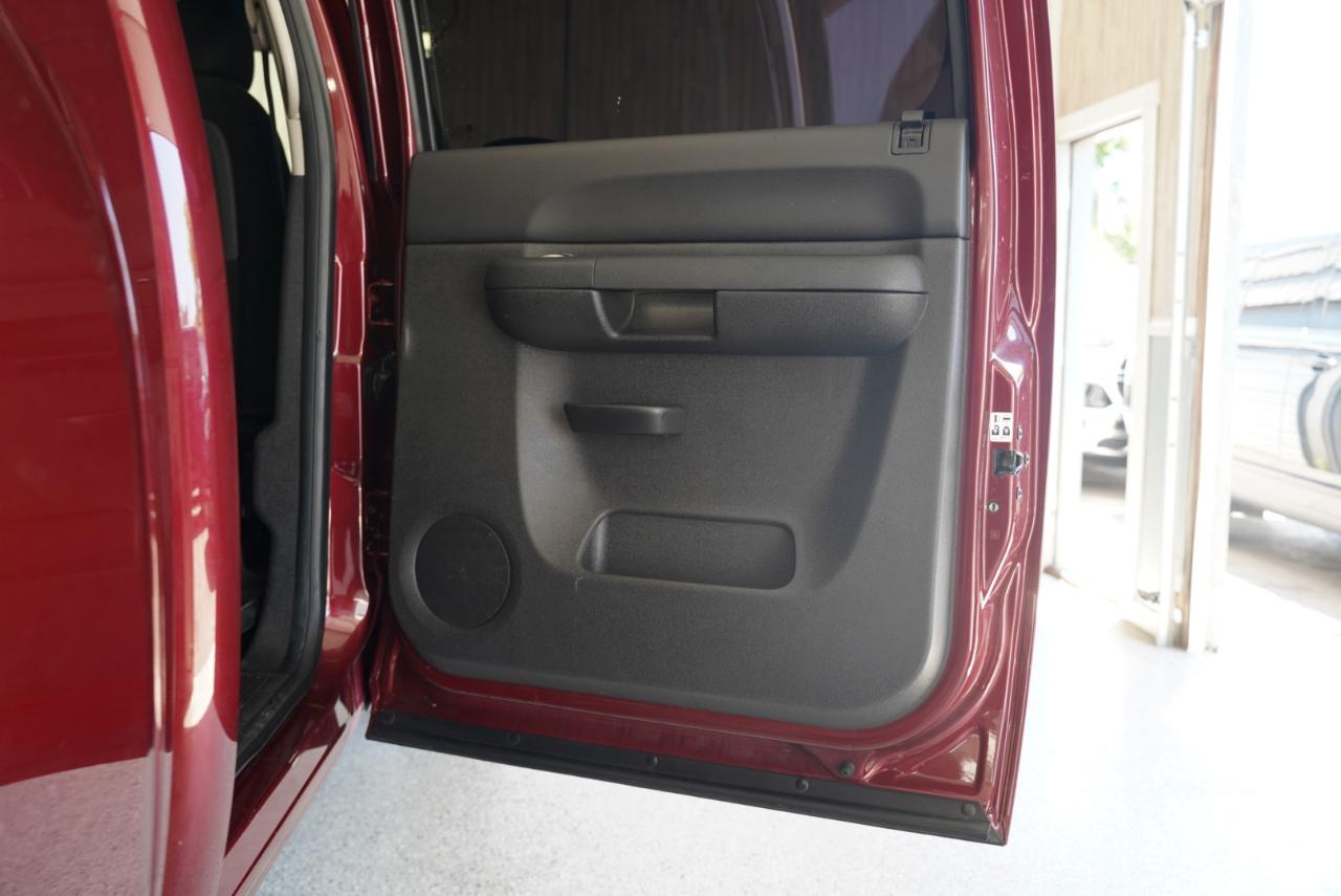 Chevrolet Silverado 1500 4WD Crew Cab 143.5" LT 2013