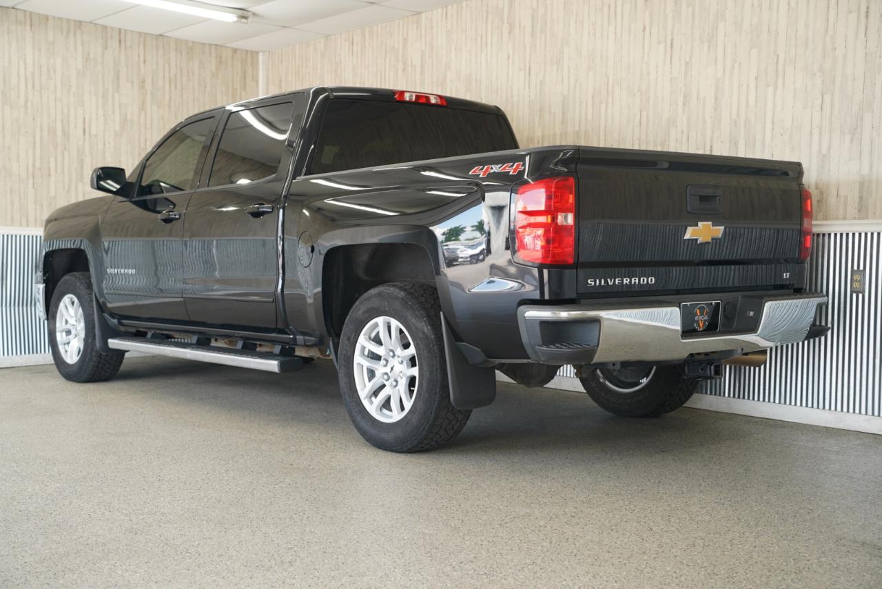 Chevrolet Silverado 1500 4WD Crew Cab 143.5" LT w/1LT 2015